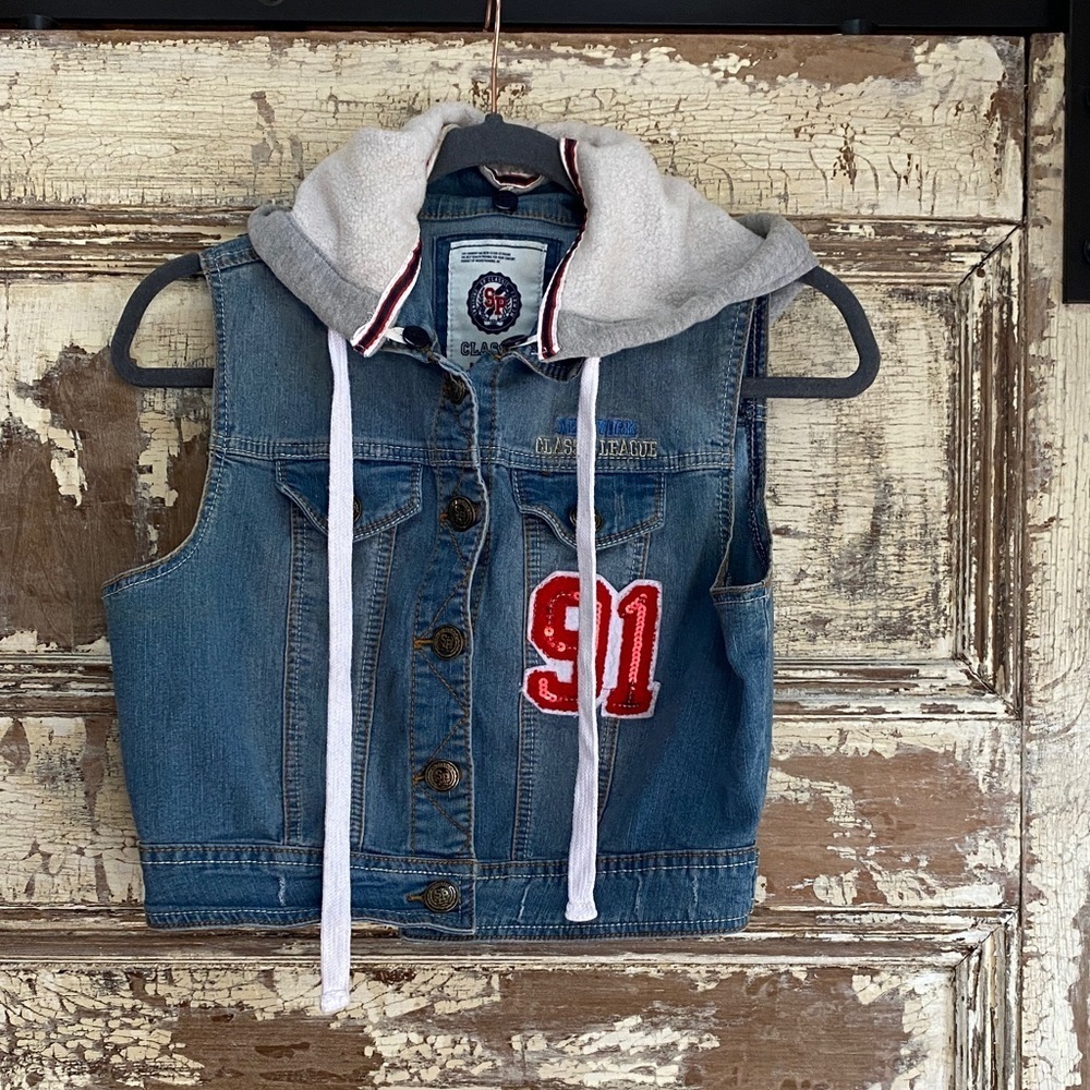 Classic Cropped Blue Denim Varsity Vest with Gray Removable Hood, Size M